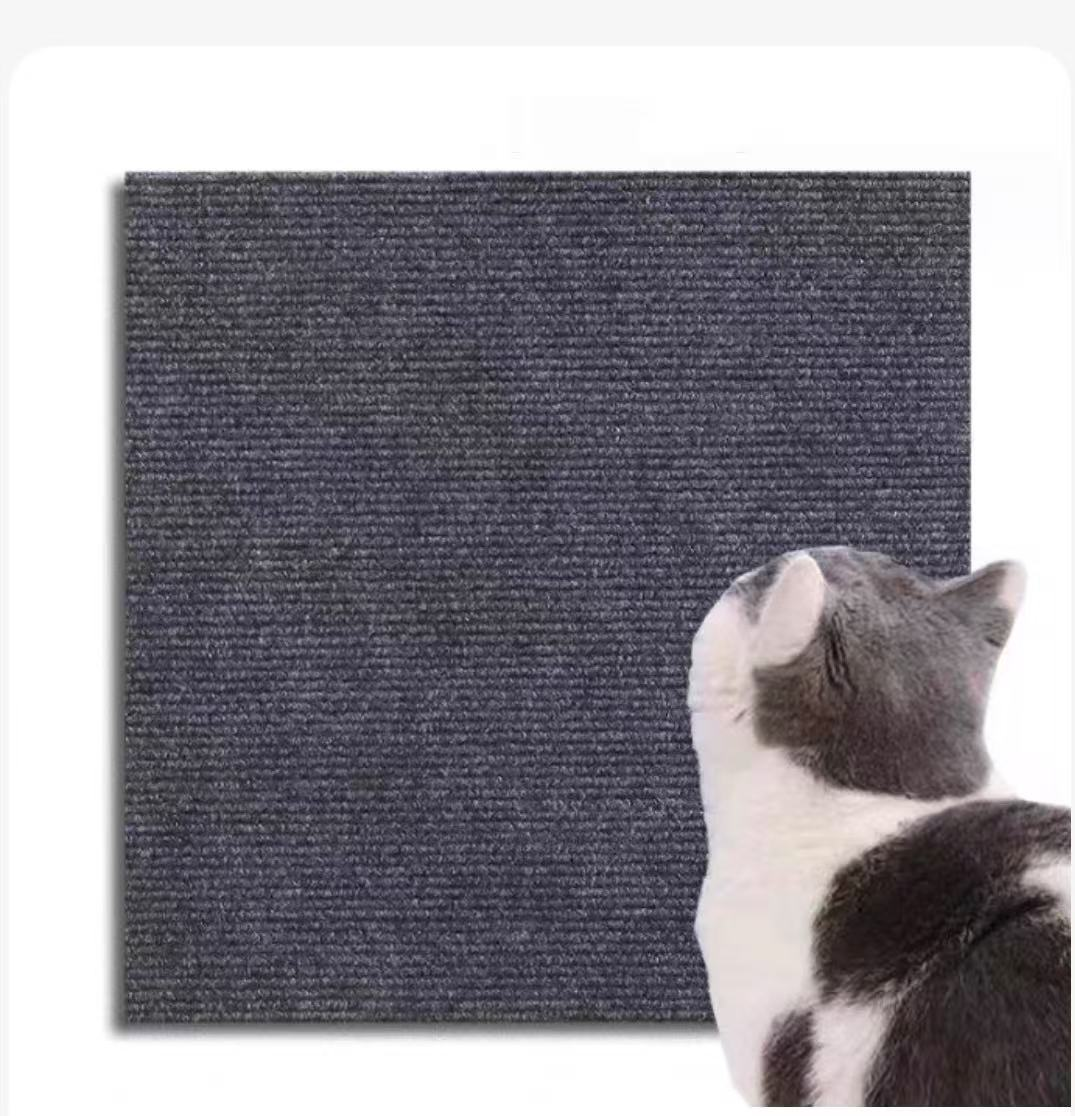 Multifunctional Cat Scratching Carpet