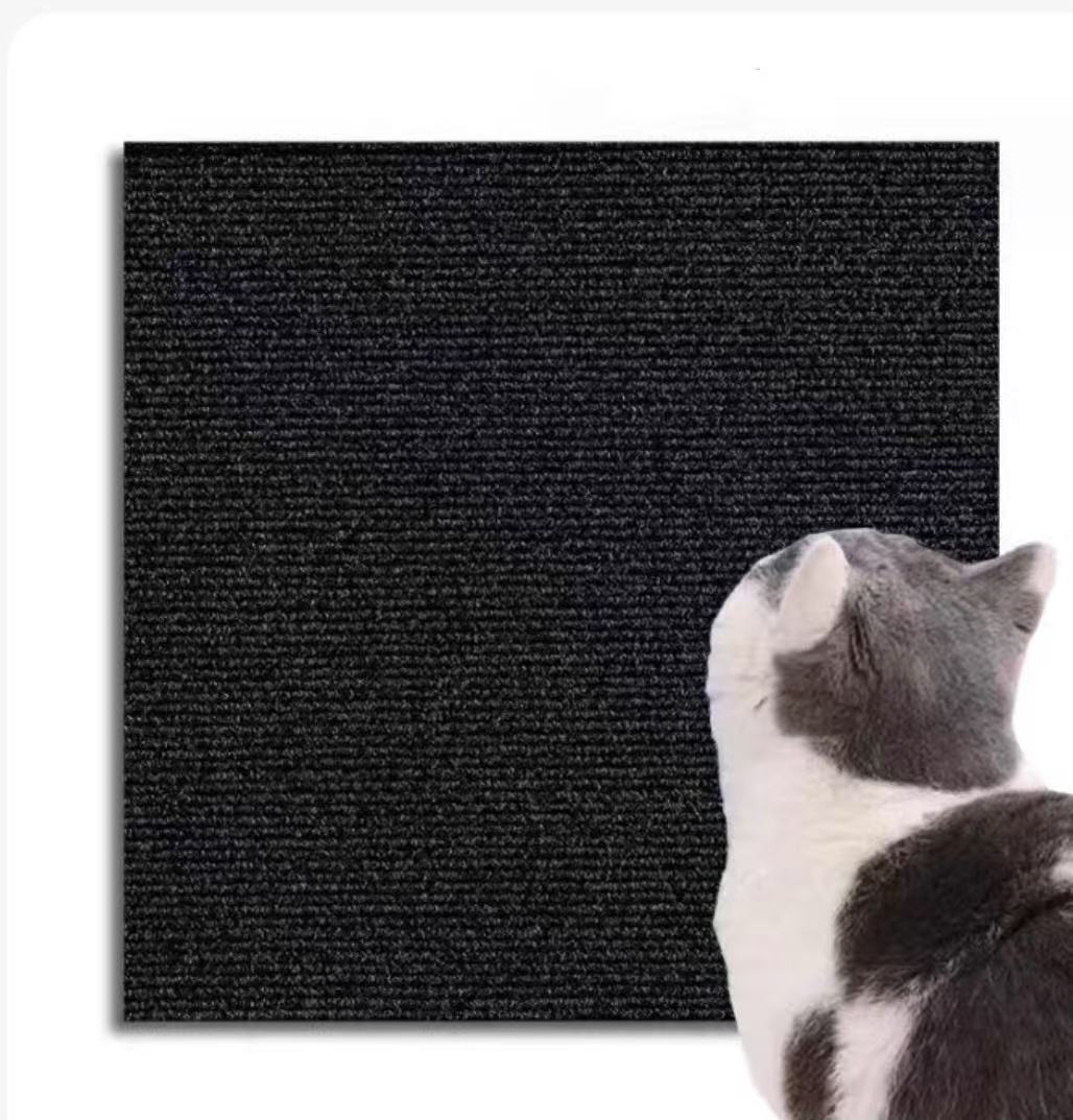 Multifunctional Cat Scratching Carpet