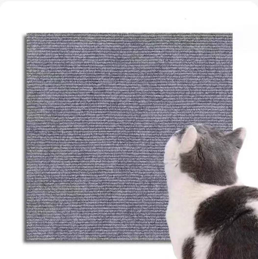 Multifunctional Cat Scratching Carpet