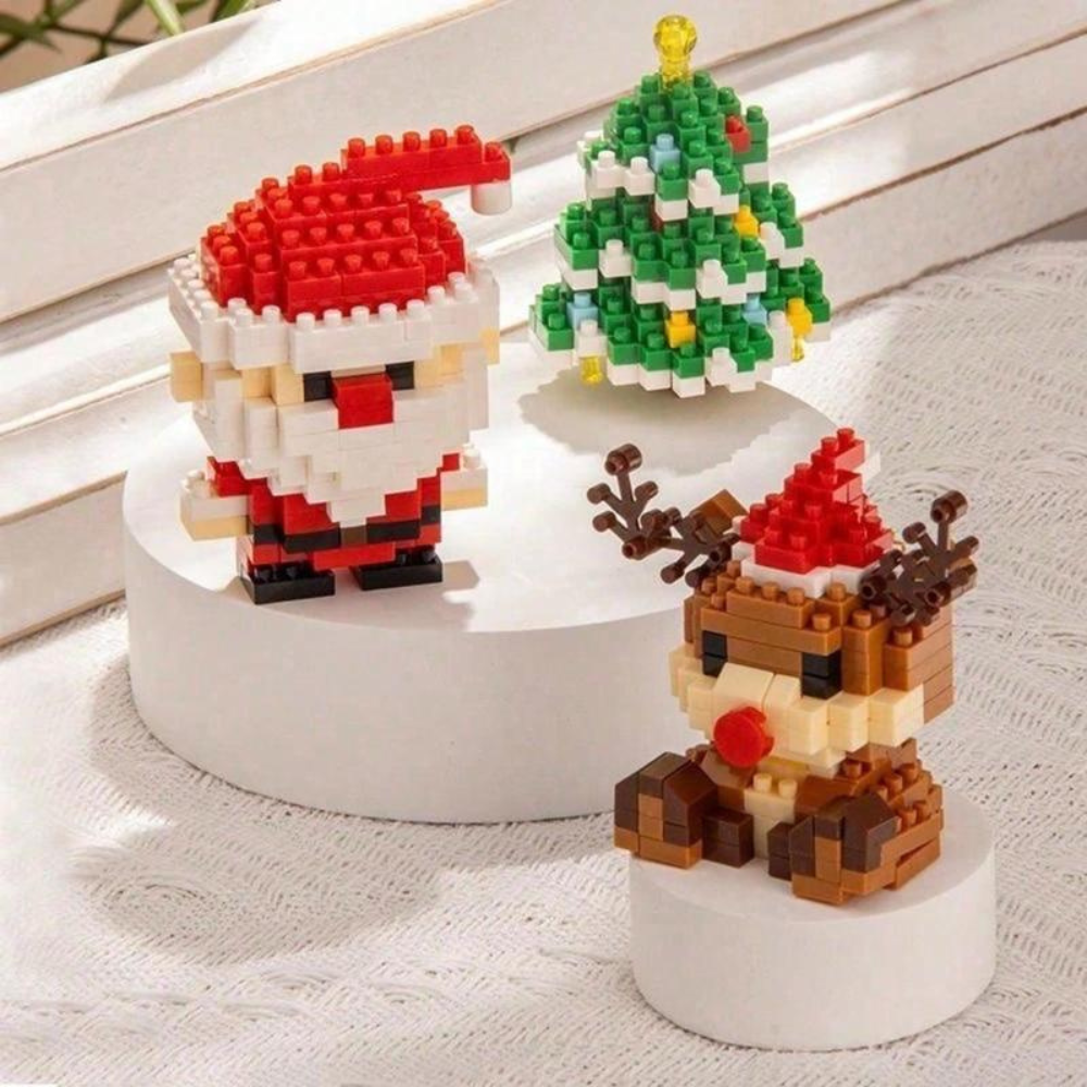 Santa Claus Design Building Blocks Toy, 1 Count Cute Micro-particle Building Bricks Ornament, Snowman & Reindeer Creative Desktop Decoration for Home Office